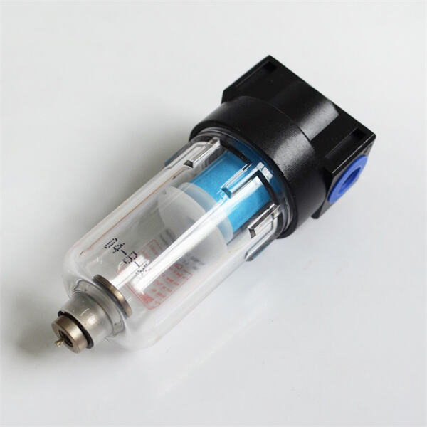 Korzyści z wykorzystania sprężarki powietrza z separatorzem wody w różnych zastosowaniach przemysłowych, minPresence Blog