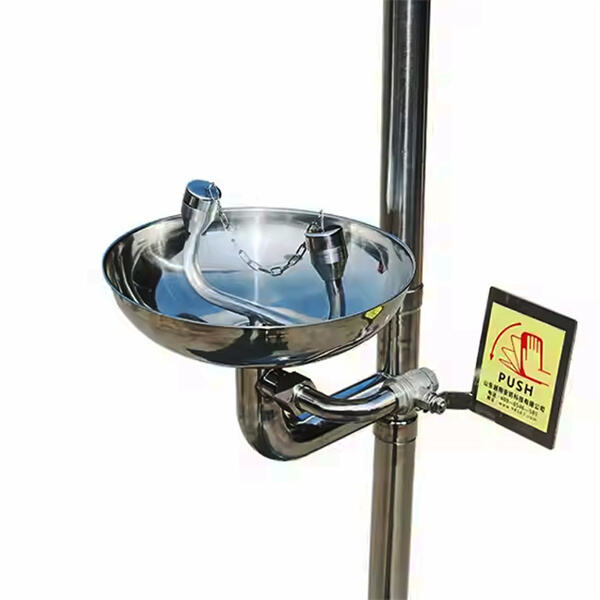 Utilisez le concentré additif pour station de lavage oculaire