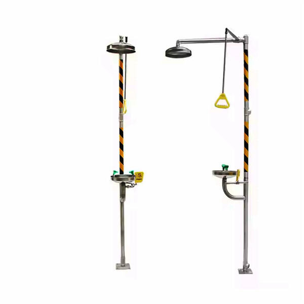 See the world more clearly with our efficient eye cleaning station