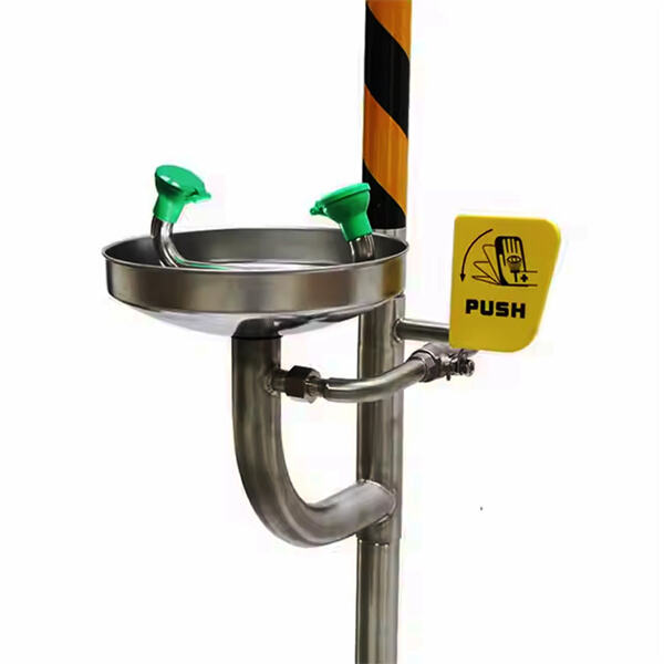 The Benefits of Installing Plumbed Eyewash in Your Facility
