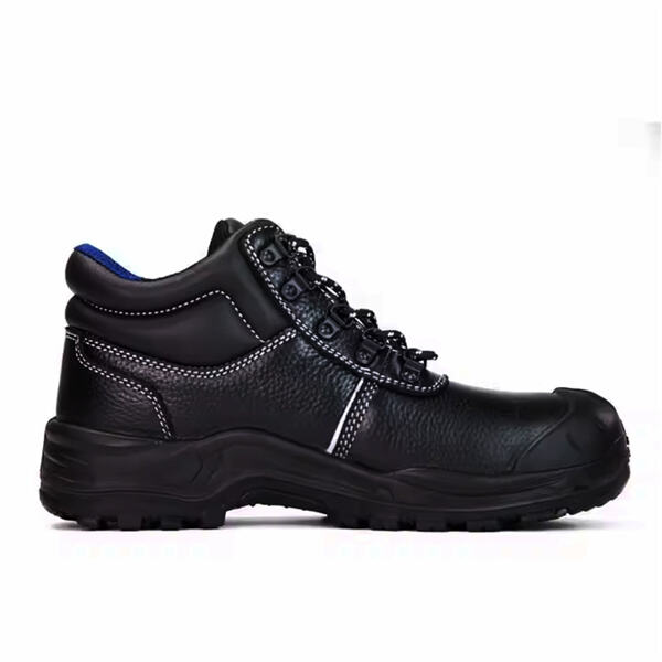 Stay safe and stylish with our wide selection of steel cap safety shoes.