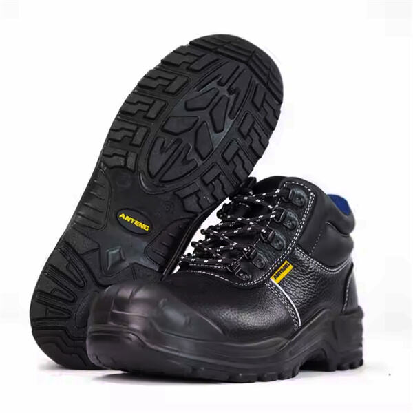 Maximize safety and comfort with our top-rated steel cap safety shoes.