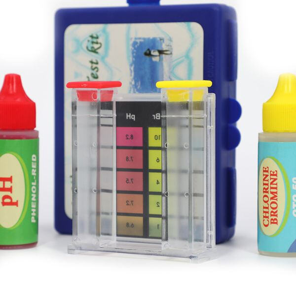 Use of Swimming Pool Water kit u00a0testing