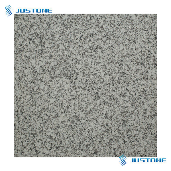 Create a Stunning Outdoor Oasis with Veneer Stone Panel Accents