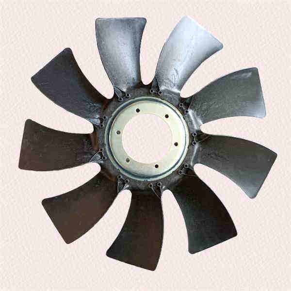 Durable and Long-lasting Performance from a Metal Blade Standing Fan