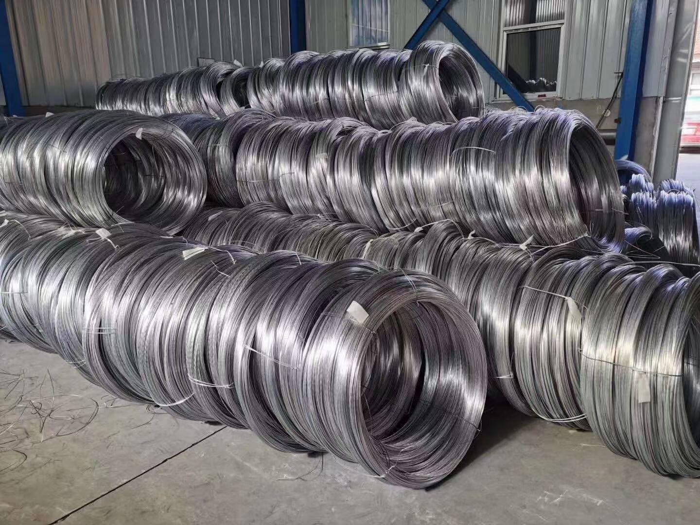 In Stock High Galvanized Steel Wire Steel Wire for Construction Round Steel Wire factory