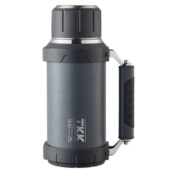 Stay Refreshed on the Go with a Stylish Large Insulated Water Bottle
