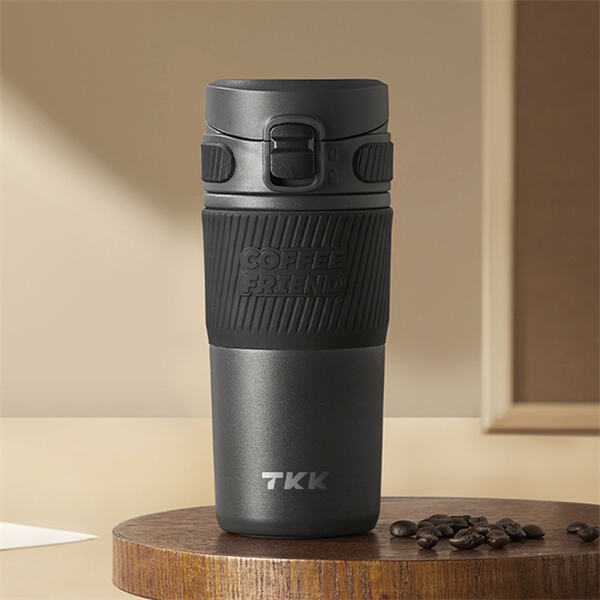 Hydrate in style with our durable and stylish 500ml stainless steel water bottle