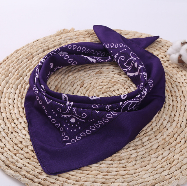 Wholesale custom printed embroidered 100%cotton square blue bandana port headwear bandana details