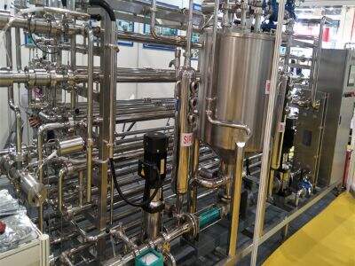 The Impact of Water Filling Machines on the Bottled Water Industry