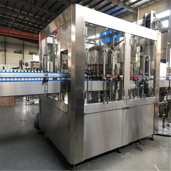 تتوفر حلول مخصصة لماكينة تعبئة عصير الزجاجات الساخنة