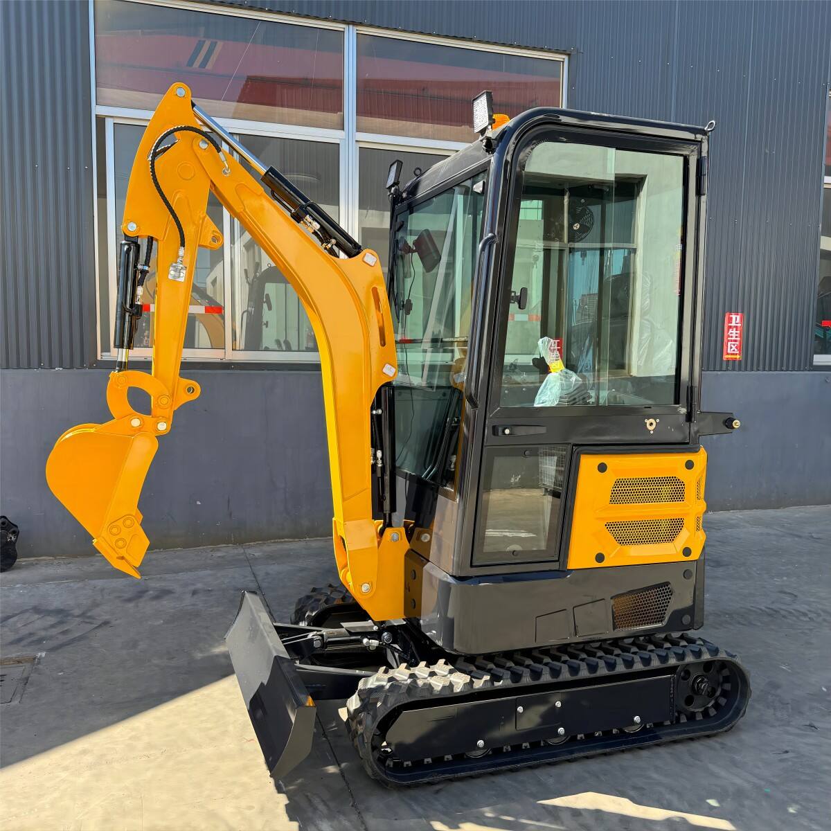 WY20 Cheap Price 2 ton mini excavator minibagger Kubota Engine digger mini pelle Chinese small excavator machine details