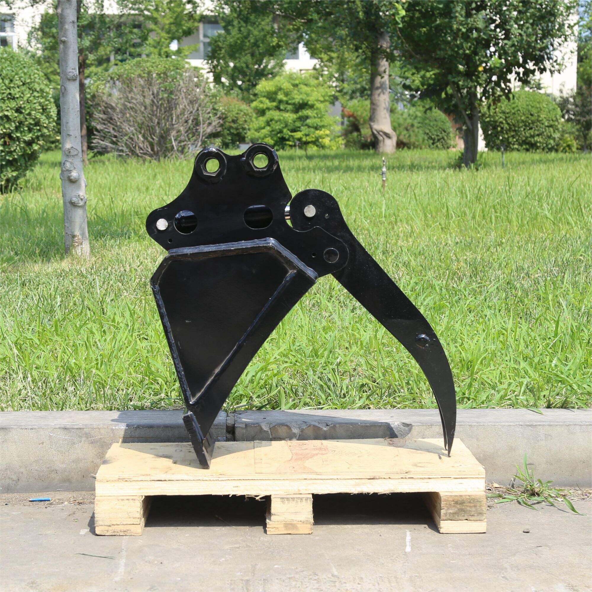 Mini Excavator Attachment Mechanical Thumb Bucket for Sale