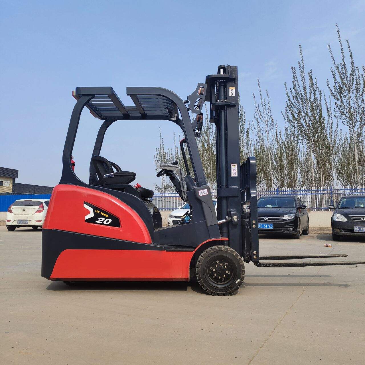 Mini Frontaliste: Inovație și Progrese Tehnologice