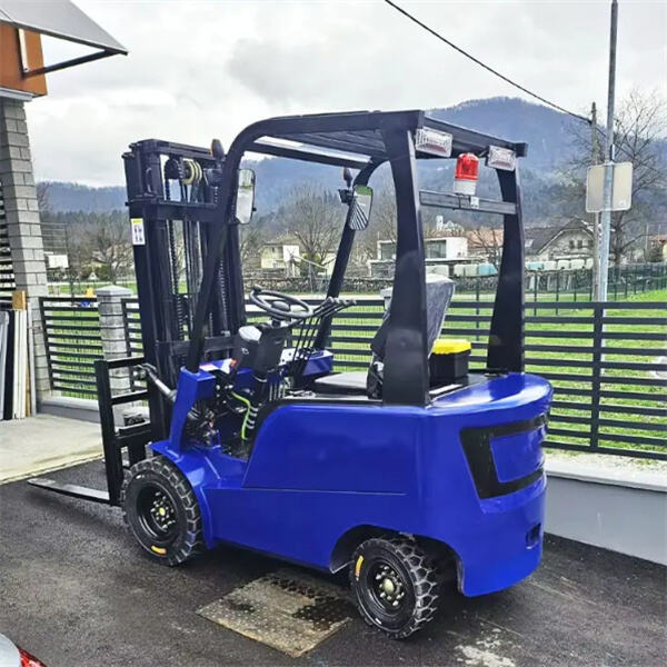 Effiziente und sichere Operationen mit elektrischem Walkie Stacker