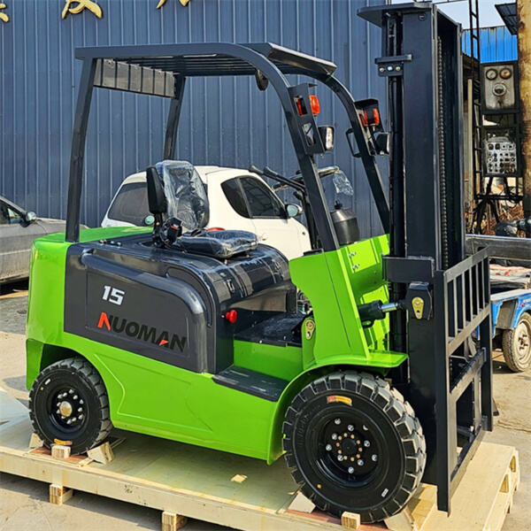 Small Electric Forklifts Can Do It All.