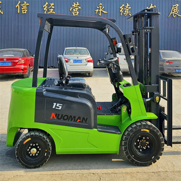 Wie die Wahl eines handbetriebenen Hubwagens Ihrem Unternehmen Geld sparen kann