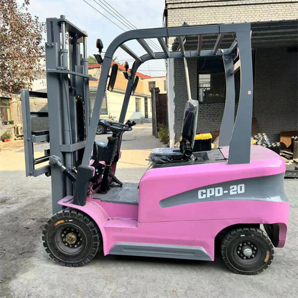 Tối đa hóa năng suất với xe nâng cân bằng đa năng