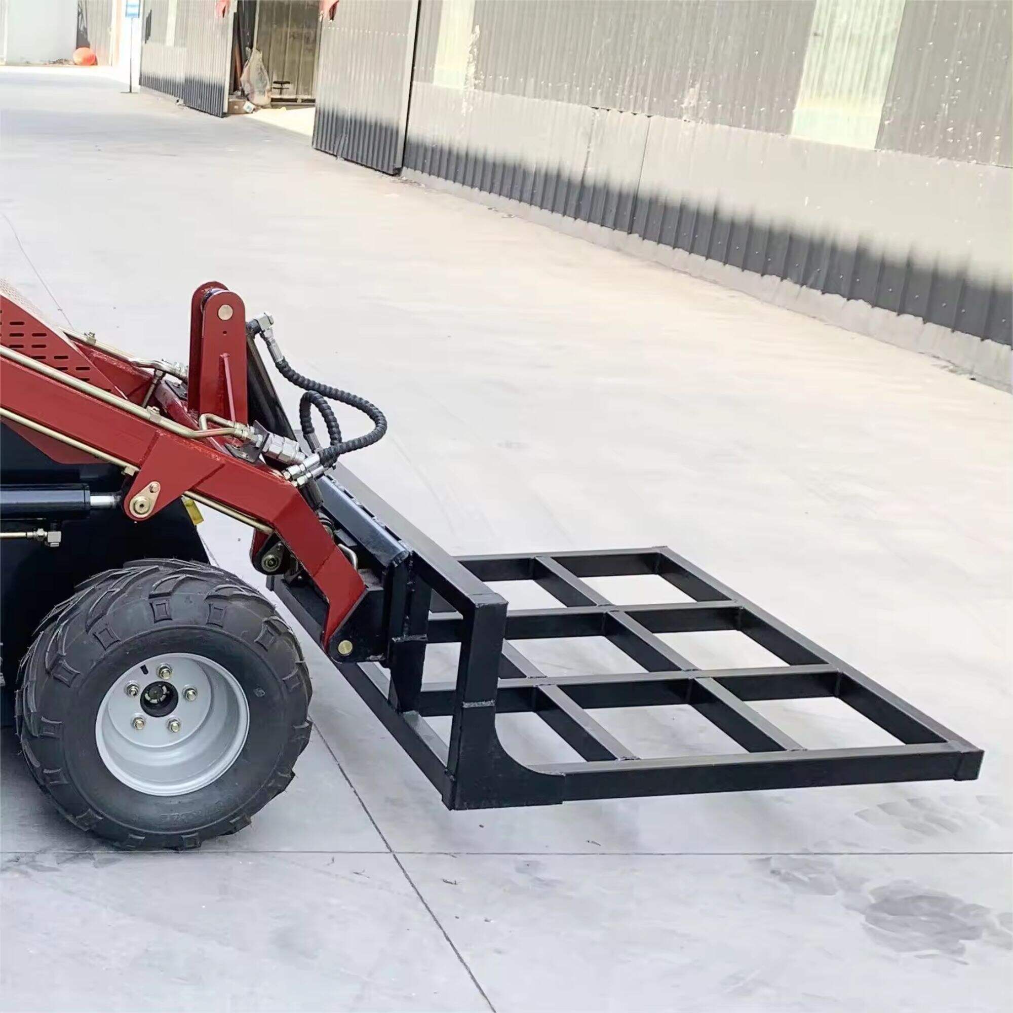 Skid Steer Loader Attachment Leveler