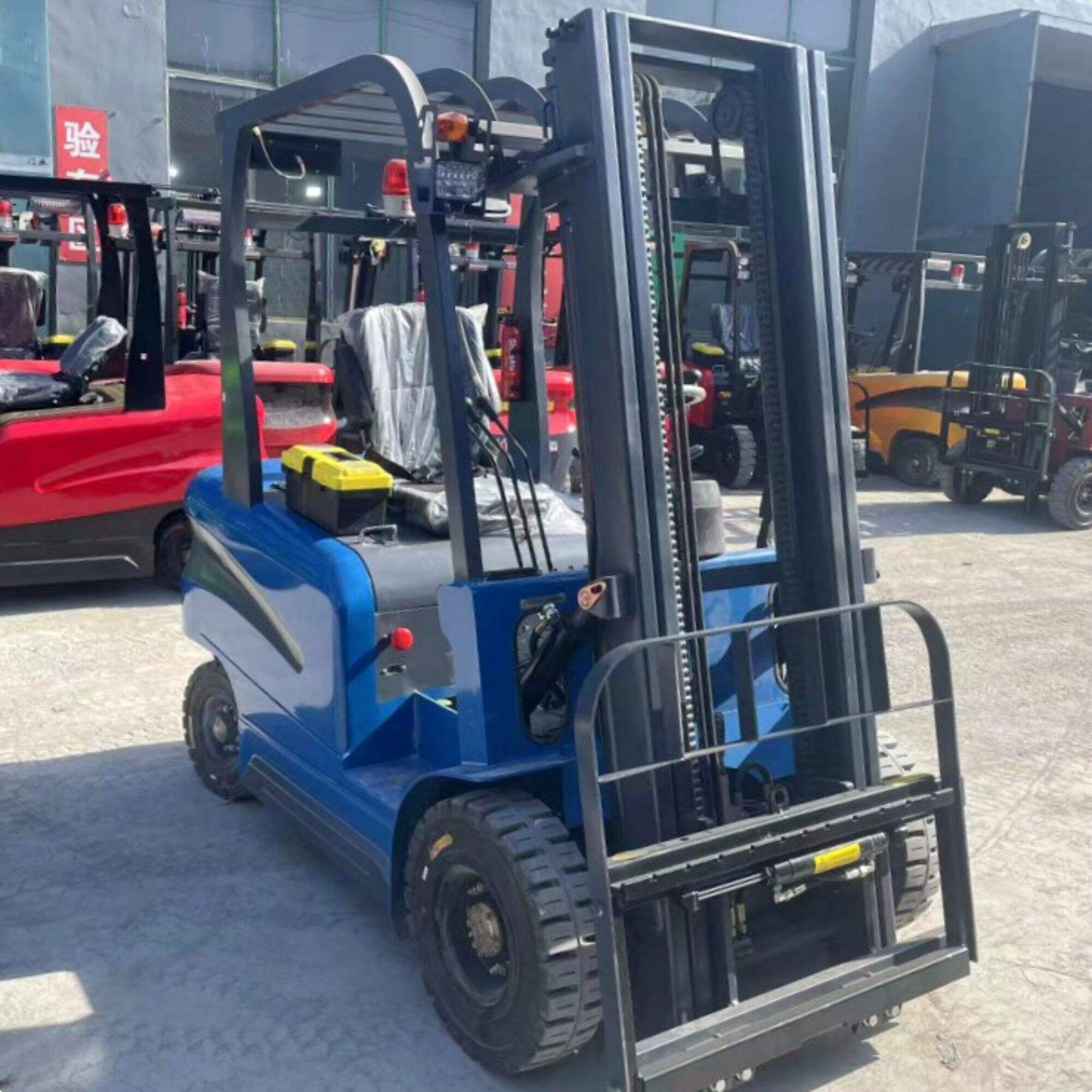 WY25 High Efficiency electric forklift multi purpose mini forklift  hot sale all terrain forklift for sale