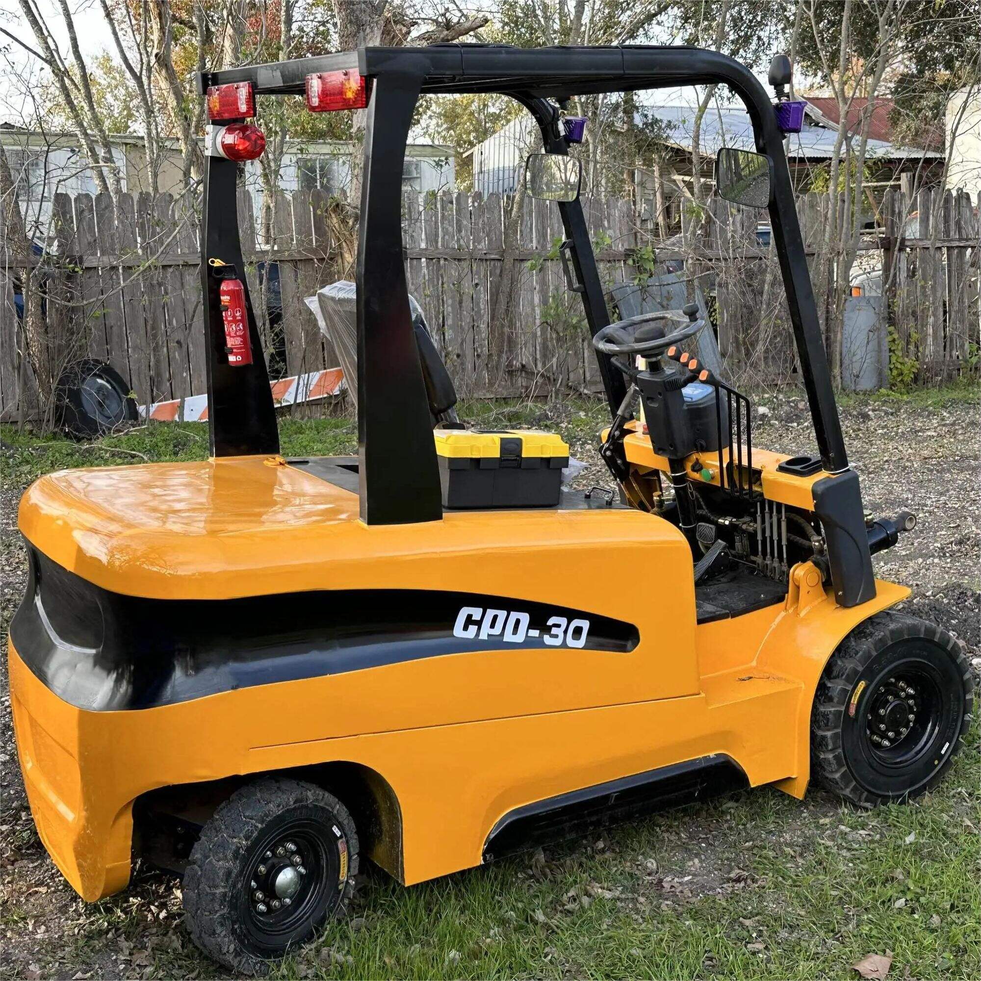 WY30 Mini Electric Forklift 3Ton Lithium Battery 4 Wheel Drive ISO CE Forklift