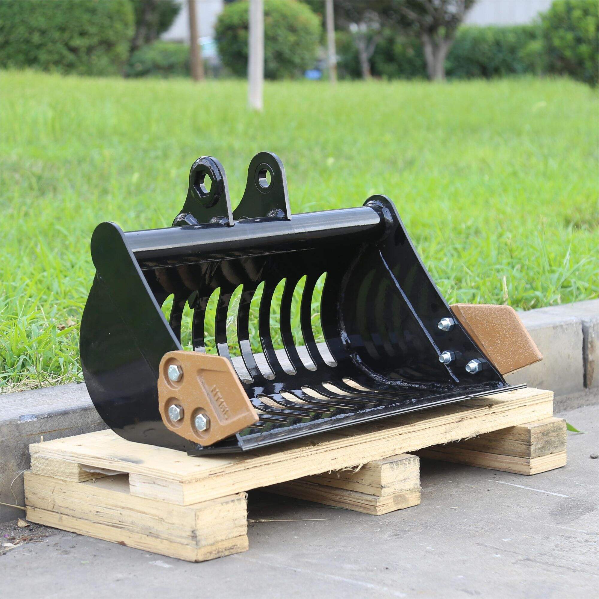 Mini Excavator Attachment Skeleton Bucket for Sale