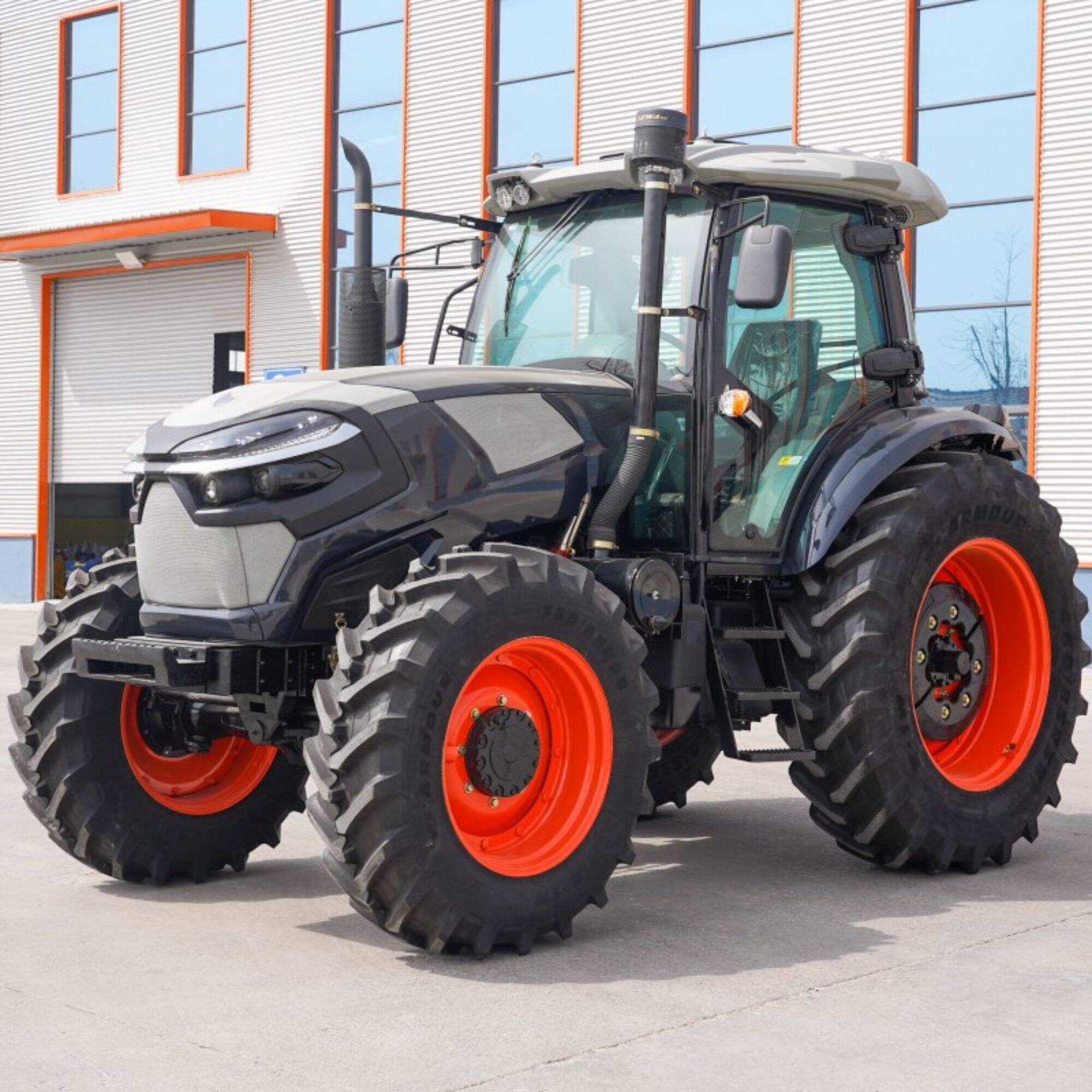 TC85HP-180HP Hot sale tractor truck multi purpose tractors  farm tractors kubota engine compact tractor 4wheel for sale