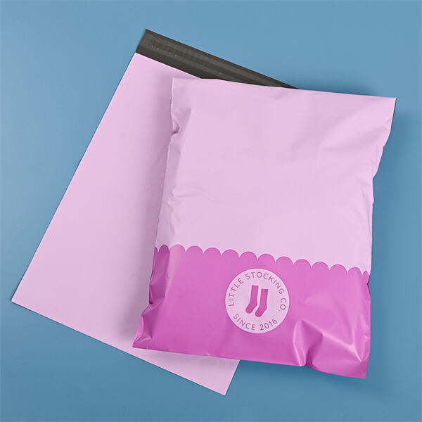 Creative Reuse of Mailing with Plastic Bags