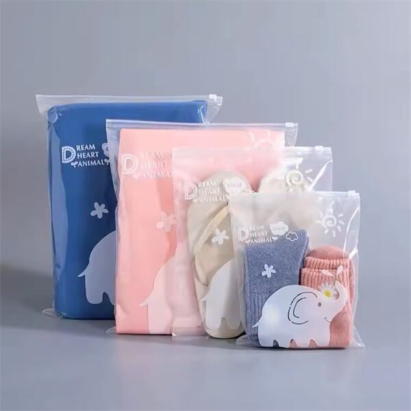 Simplify Your Travel with a Lightweight and Compact Storage Bag for All Your Essentials.