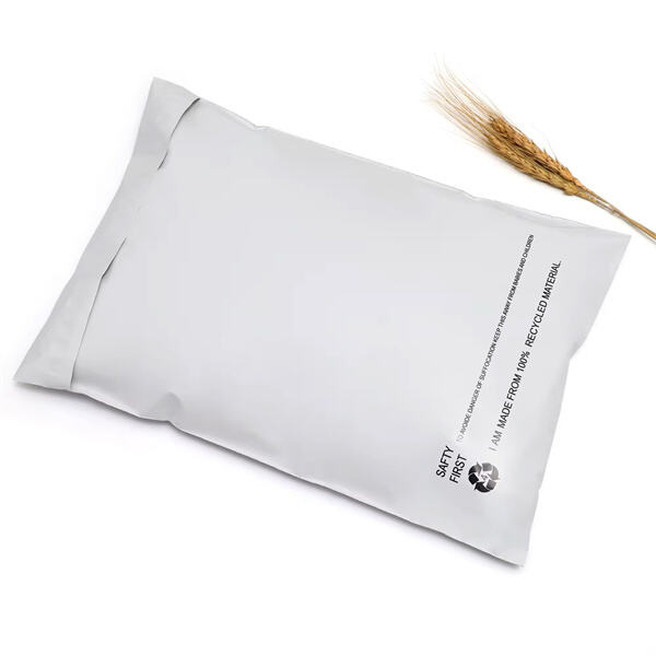 Maximize Protection and Convenience with Poly Bag Mailers
