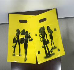 High quality customized paper bag packaging paper bags kraft paper bag with handle manufacture