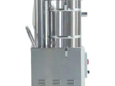 Choosing the Right Bin Size for Your Industrial Blender