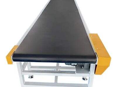 Conveyor Belt for Food Industry in Processing Zones