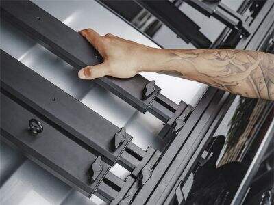 لوازم جانبی PLUMB برای نصب بدون ابزار در صورت امکان طراحی شده‌اند