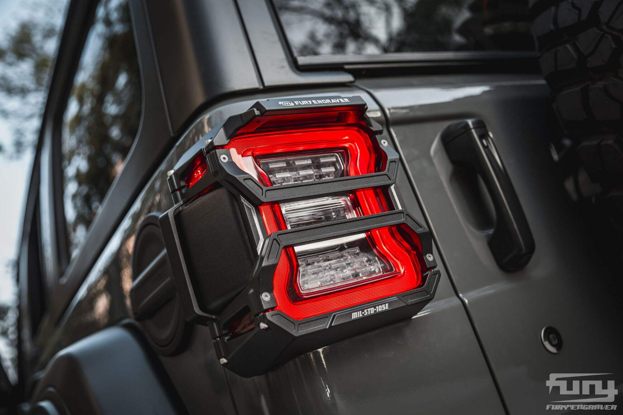 Tampa da luz traseira Fury para Jeep Wrangler