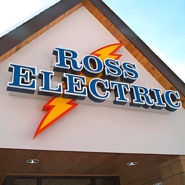 Upgrade your business with eye-catching illuminated lettering.