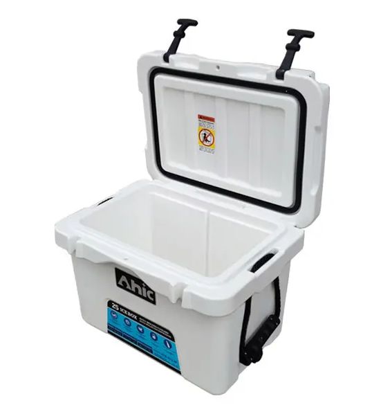 Beat the Heat: Embrace the Convenience of a Portable Cooler Box Today!