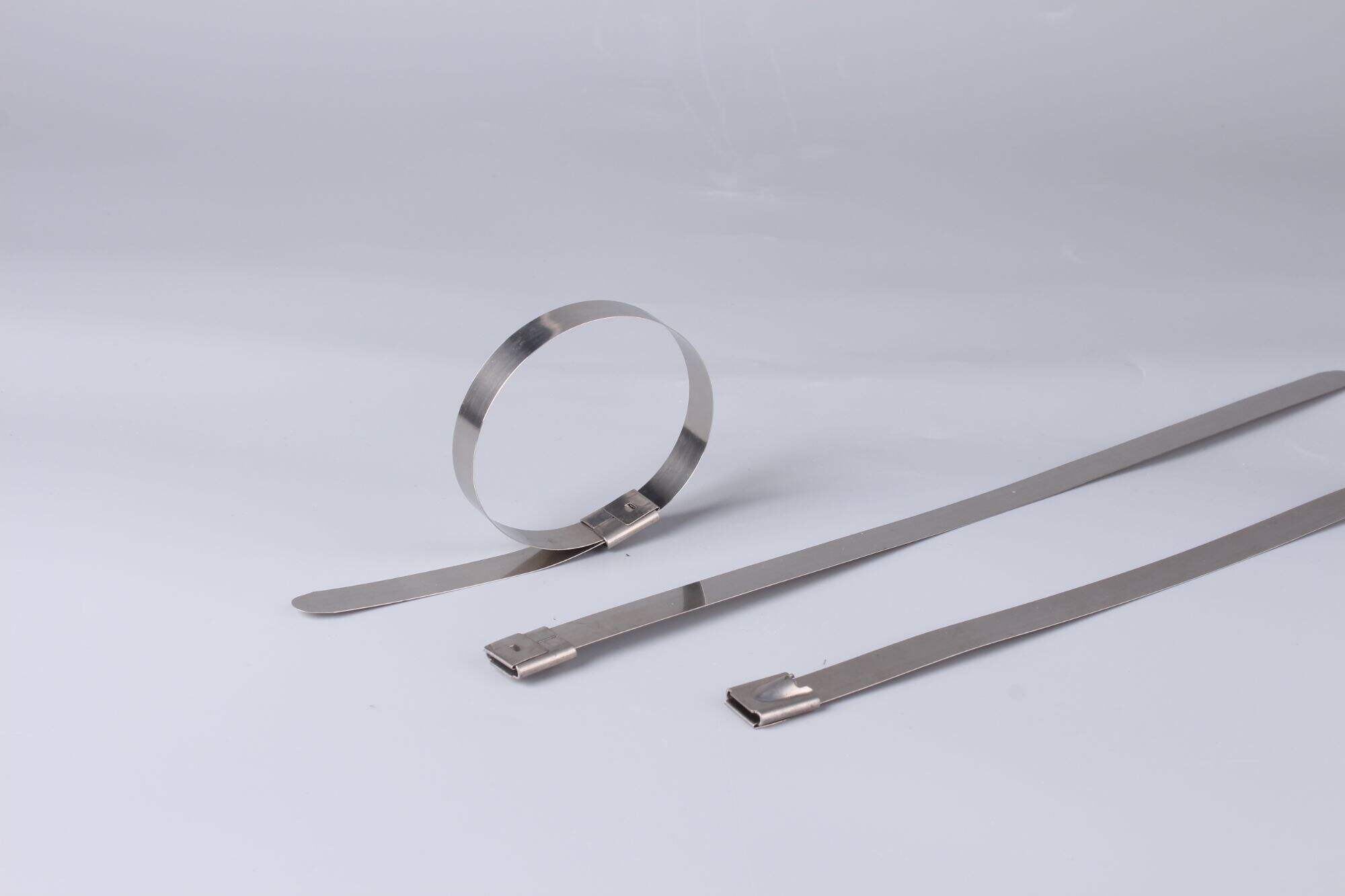 Stainless steel cable tie 