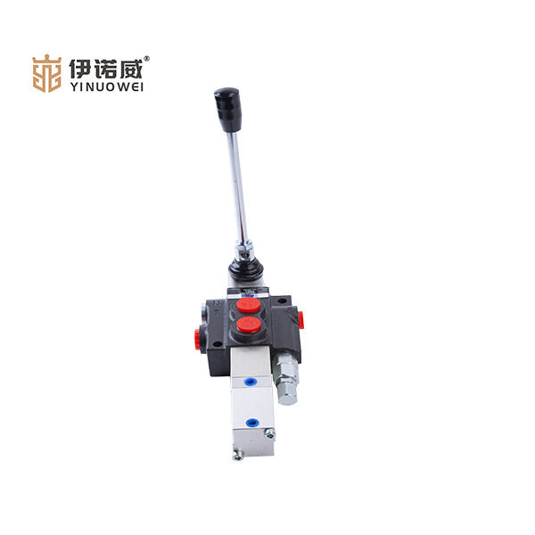 Contrôle fiable pour le débit et la pression du fluide