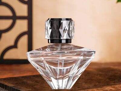 How to Choose the Right Perfume Bottle to Enhance Your Fragrance Experience