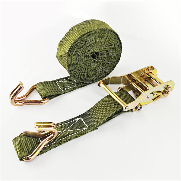 Small ratchet straps for reliable fastening