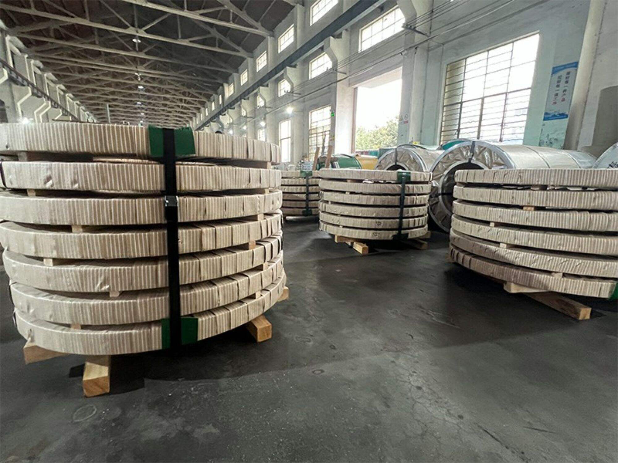 Expanded alloy 1J50 Strip