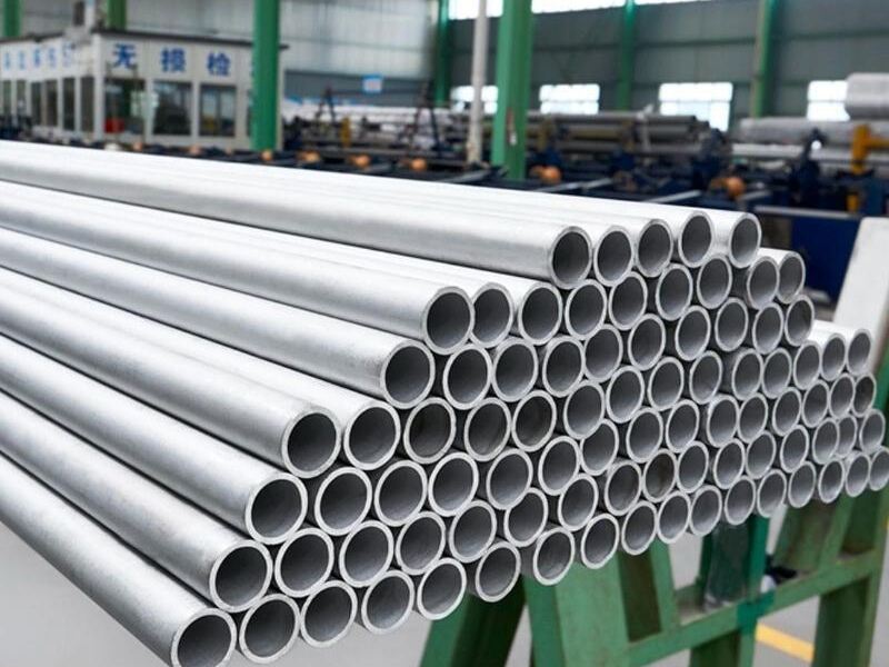 Stainless steel welded pipe