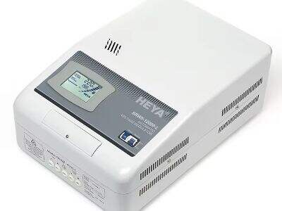 Bộ điều chỉnh điện áp ba pha cải thiện độ ổn định và hiệu suất của máy phát điện như thế nào
