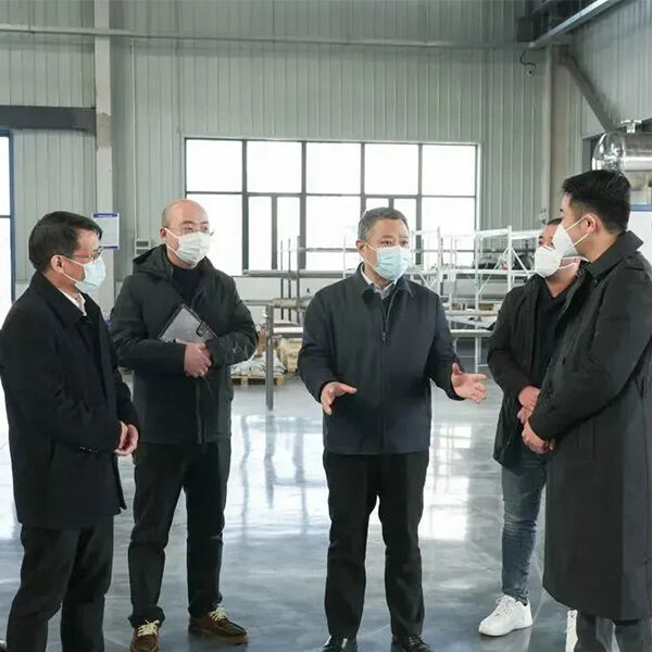 Líderes del distrito de Jinshan visitan Shanghai Yuanhuai para realizar una investigación