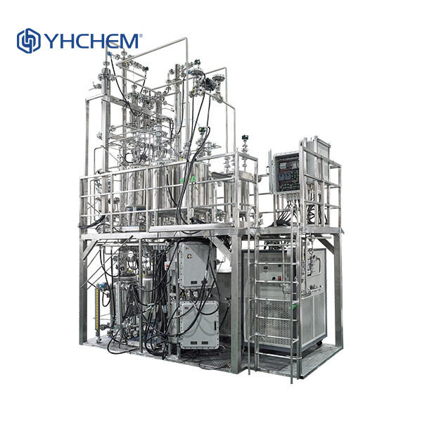 Troubleshooting common issues with packed distillation columns