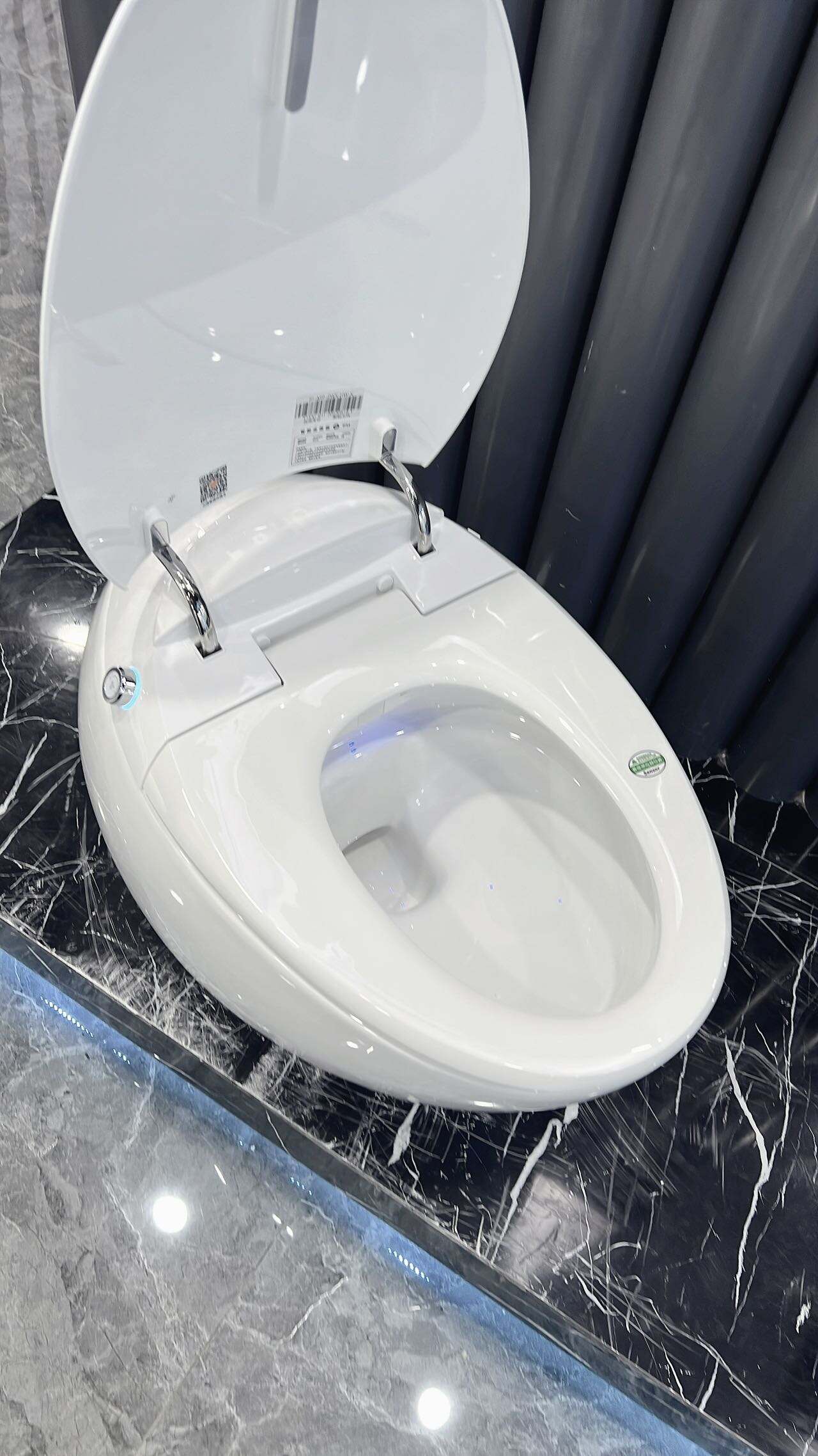 Modern sanitary ware white color floor mounted automatic bathroom water closet intelligent commode ceramic smart toilet manufacture