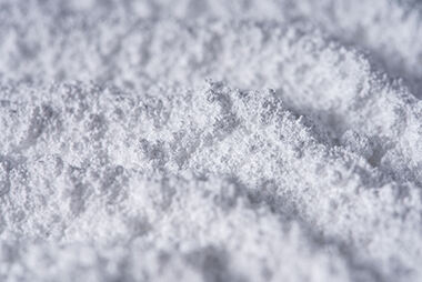 In August 2023, DFMG’s new material R&D team successfully developed ultra-high-purity magnesium oxide products, which have safer, more efficient and higher-quality applications in the food and pharmaceutical industries.