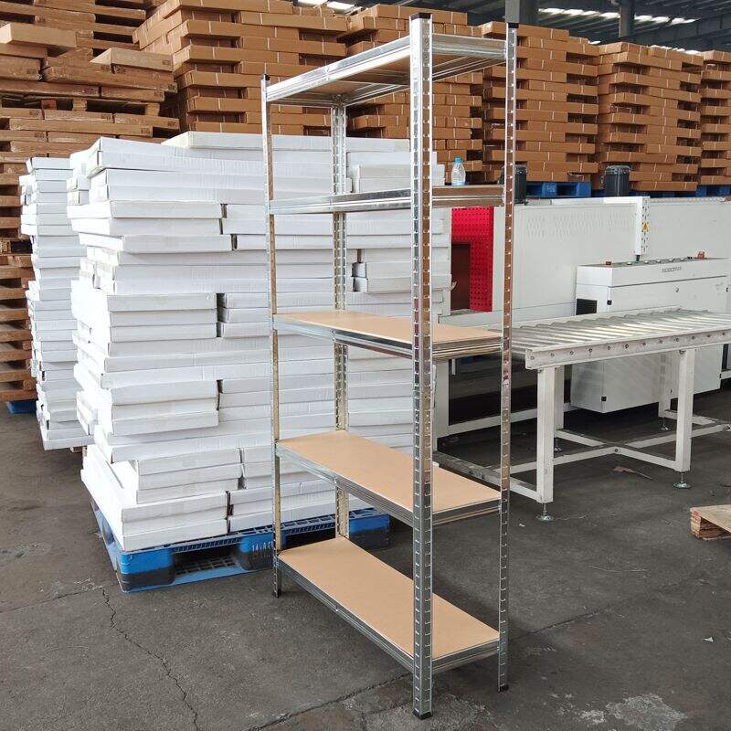 How Galvanised Boltless Shelves Make Life Simpler