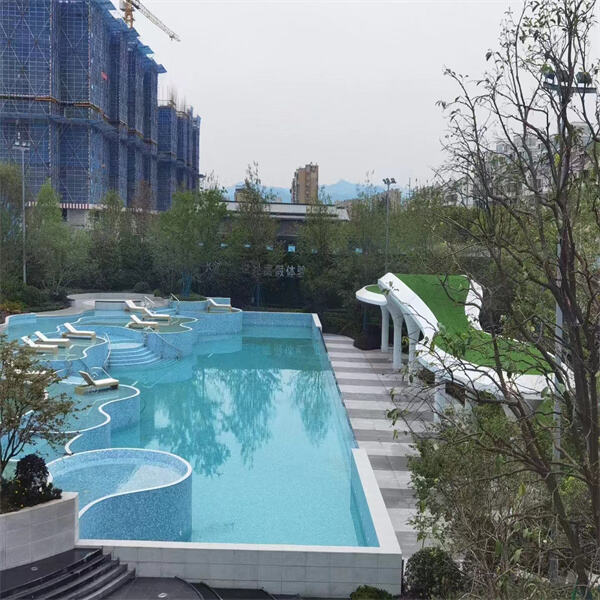 Consider Environmental Acrylic Pool Panels For Your Next Revamp